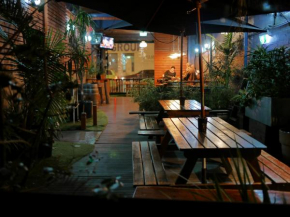 Bev and Mick's International Backpackers at Mcmahon's